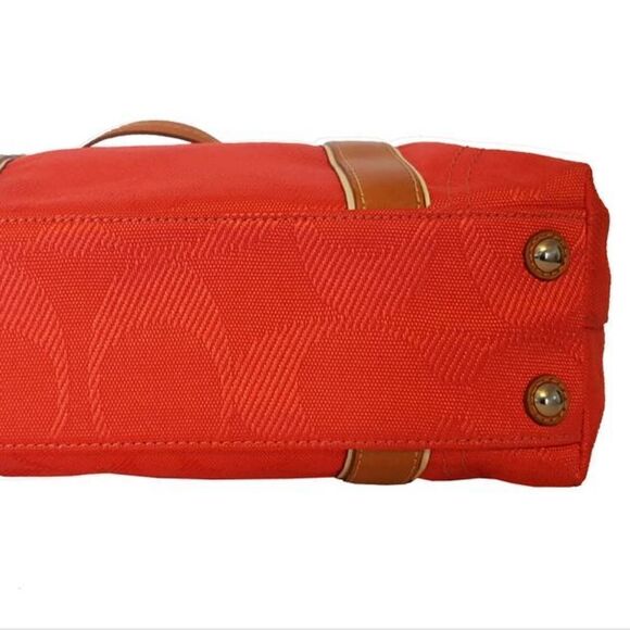 Coach tote bag ❄price drop❄ - Picture 12 of 14